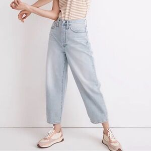 Madewell High-Rise balloon Women's Jeans in Light Blue distressed